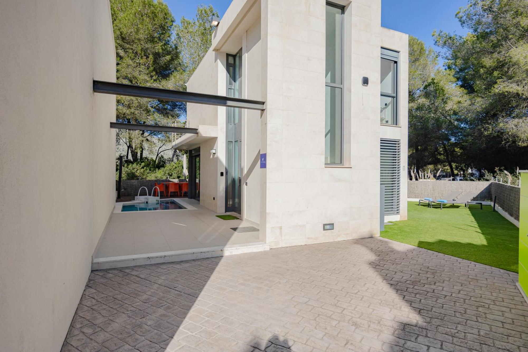 Villa Pam Beach House Playa De Muro - 200M To Beach With Hot Tub Alcudia  Zewnętrze zdjęcie