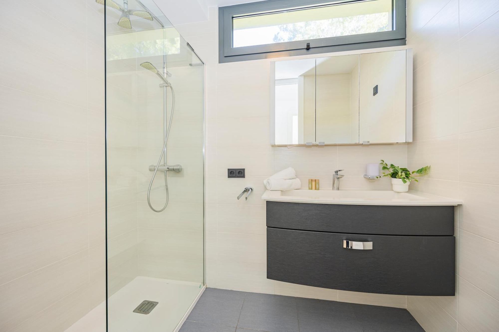 Villa Pam Beach House Playa De Muro - 200M To Beach With Hot Tub Alcudia  Zewnętrze zdjęcie